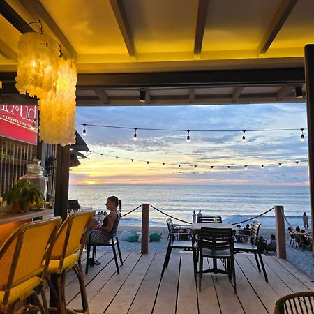 La Ud Lounge Hotell San Juan  Eksteriør bilde